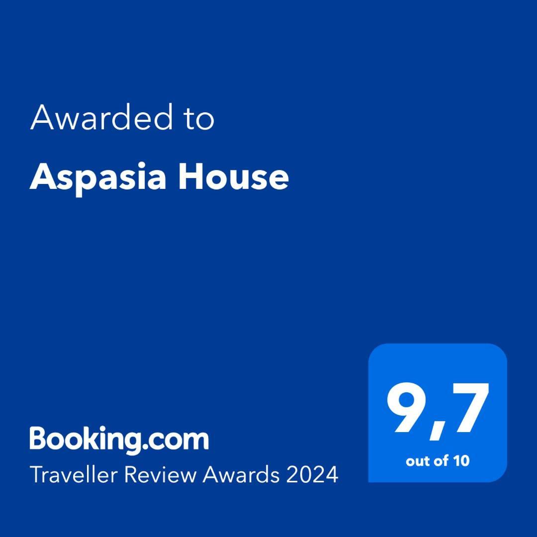 Aspasia House Oitylo Eksteriør billede
